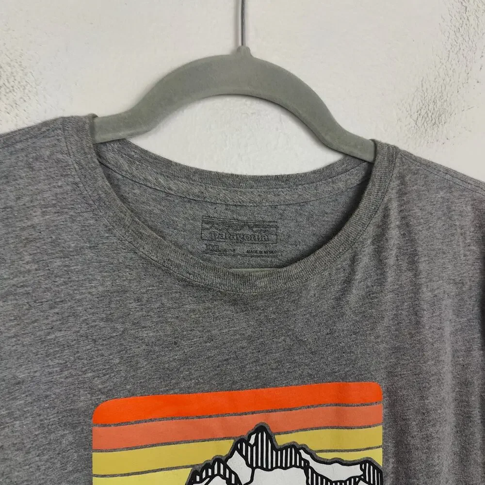 Patagonia T-Shirt Boys XXL 16-18‎ Gray Orange Mountain Logo Outdoors Crewneck - Picture 3 of 8